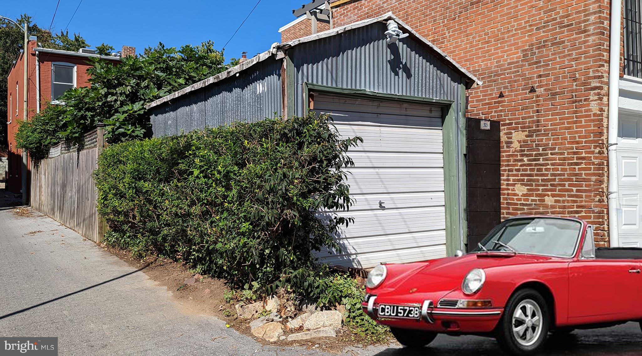 321 7th Street Northeast Washington, DC 20002 - Photo 26 of 35 Garage