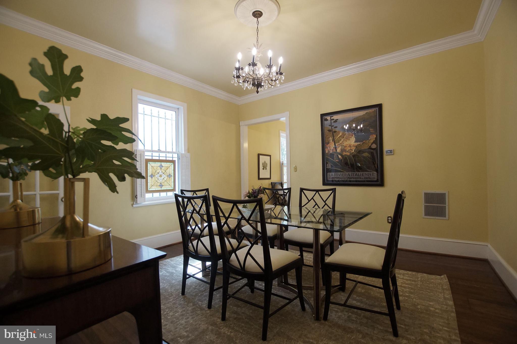 321 7th Street Northeast Washington, DC 20002 - Photo 6 of 35 Dining Room