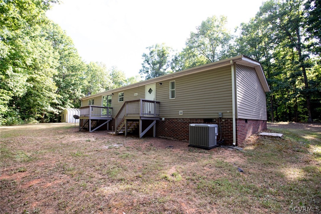 167 Browntown Road Prospect, VA 23960 - Photo 34 of 40 a view of a house with a yard