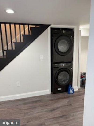 4505 Harcourt Road Baltimore, MD 21214 - Photo 16 of 21 Modern laundry nook under the stairs.