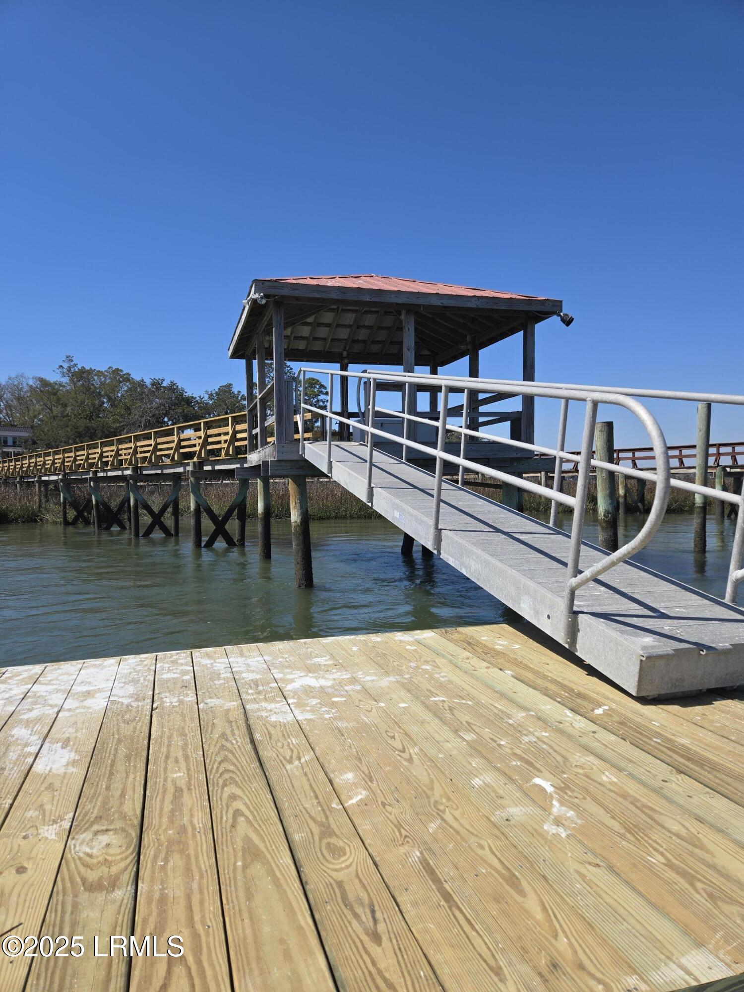 24 Wrights Point Circle Beaufort, SC 29902 - Photo 20 of 53 20250301_122532
