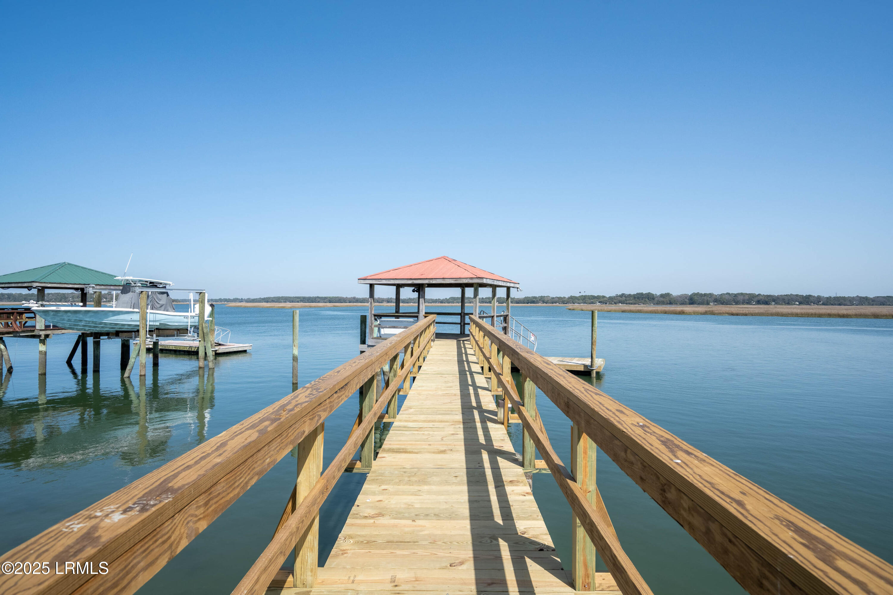 24 Wrights Point Circle Beaufort, SC 29902 - Photo 2 of 53 24 Wrights Point-5