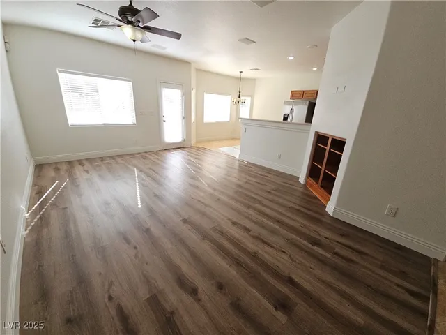 $2,295 | 5031 Moose Falls Drive, Las Vegas, NV 89141