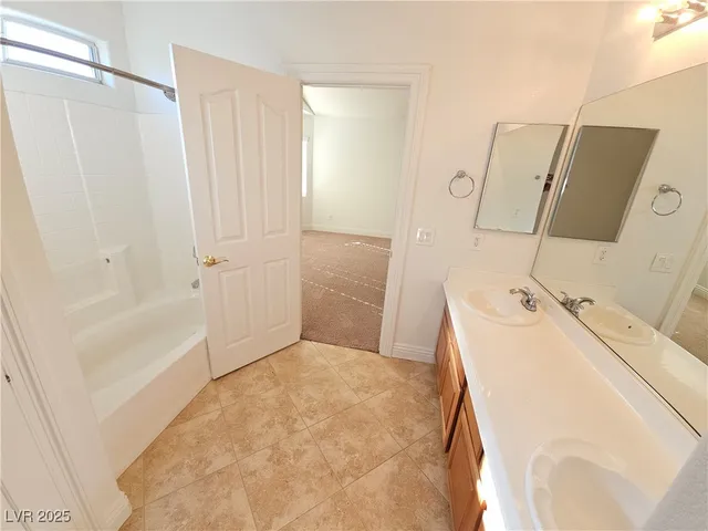 $2,295 | 5031 Moose Falls Drive, Las Vegas, NV 89141