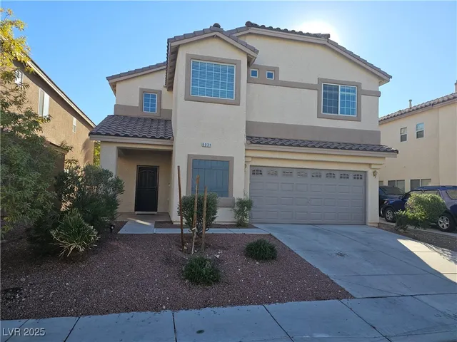 $2,295 | 5031 Moose Falls Drive, Las Vegas, NV 89141