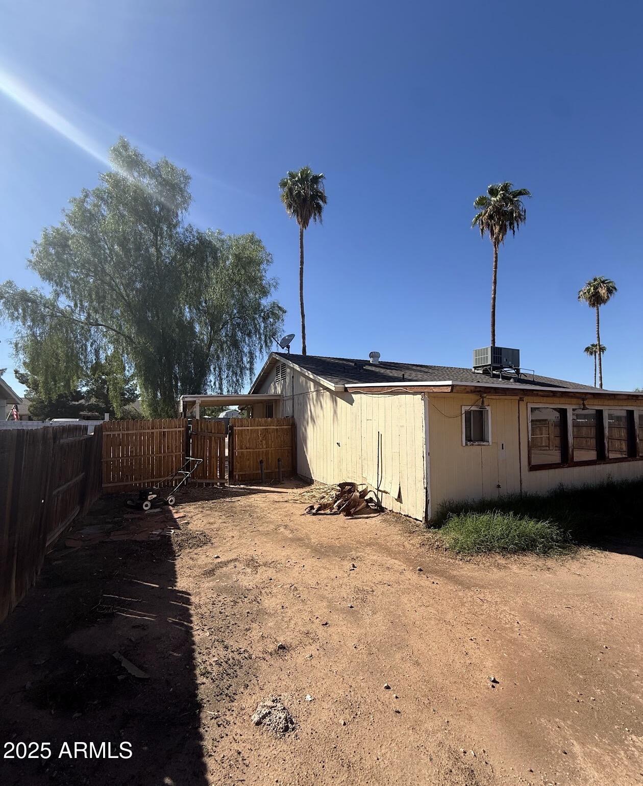 2615 North Yucca Street Chandler, AZ 85224 - Photo 37 of 38 a view of a garage