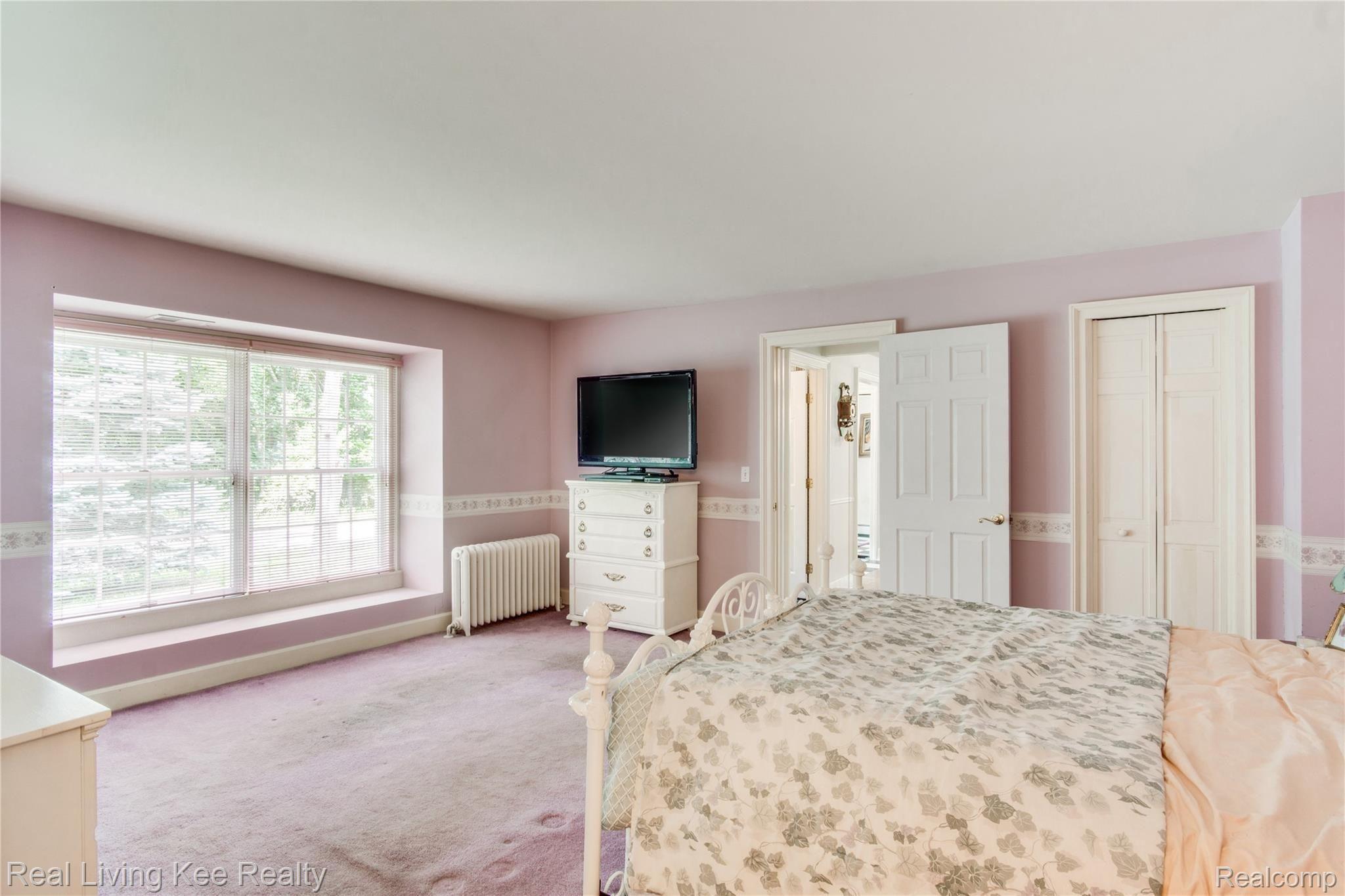 2550 28 Mile Road Rochester, MI 48306 - Photo 28 of 69 Interiors (4 of 47).jpg