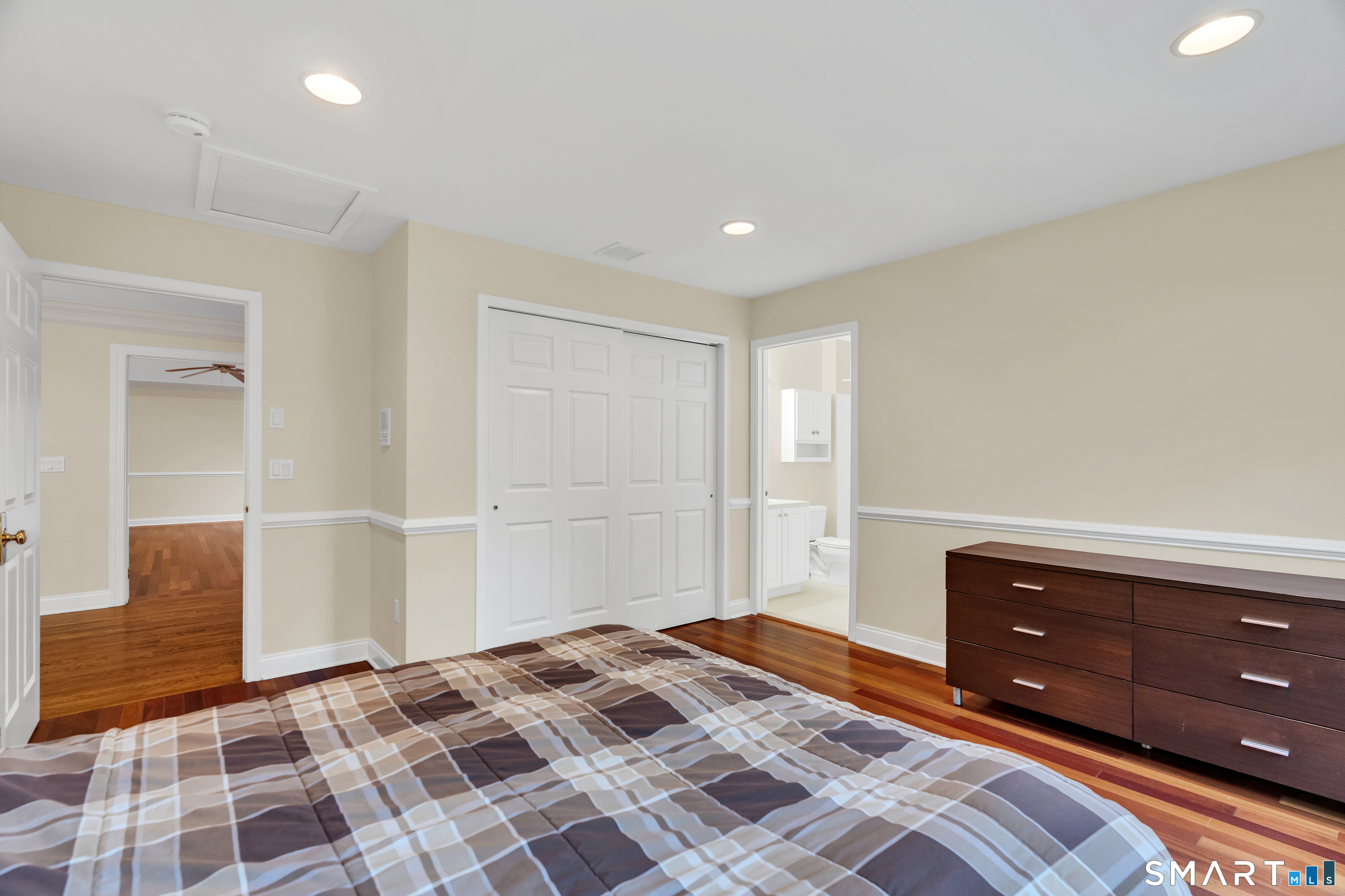 105 Beecher Road Woodbridge, CT 06525 - Photo 28 of 40