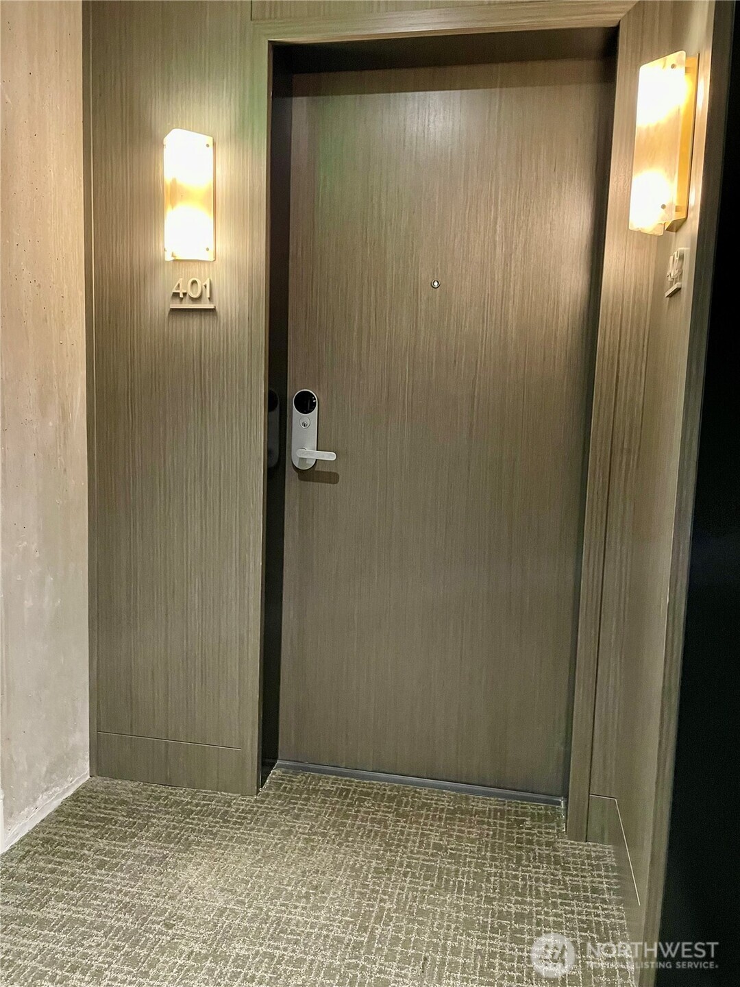 121 Stewart Street, Unit 401 Seattle, WA 98101 - Photo 15 of 29 a view of an entryway