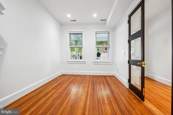 $3,650 | 1411 King Street, Unit A, Alexandria, VA 22314