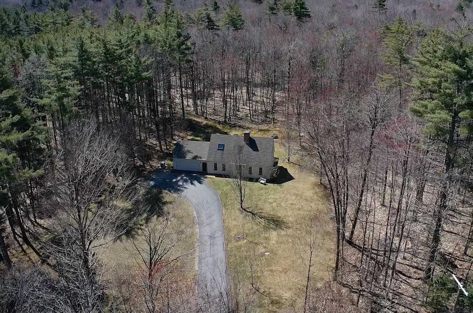 194 Bunker Road New London, NH 03257 - Photo 17 of 26 Gallery Image 17