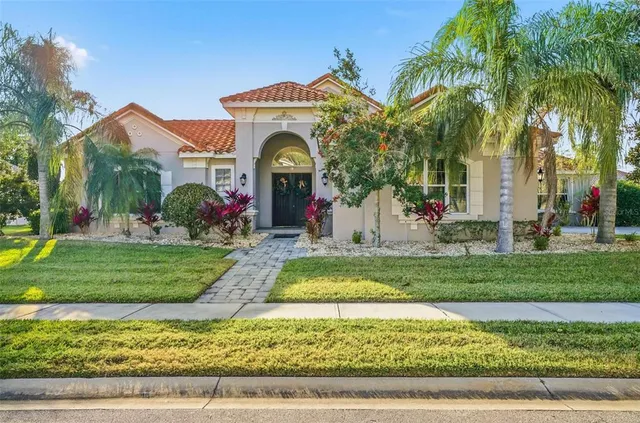 $1,050,000 | 55 New Water Oak Drive, Palm Coast, FL 32137