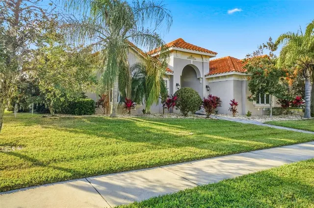 $1,050,000 | 55 New Water Oak Drive, Palm Coast, FL 32137