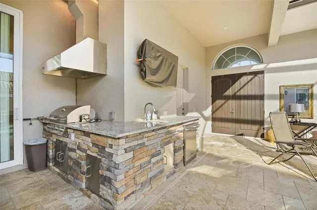 $1,050,000 | 55 New Water Oak Drive, Palm Coast, FL 32137