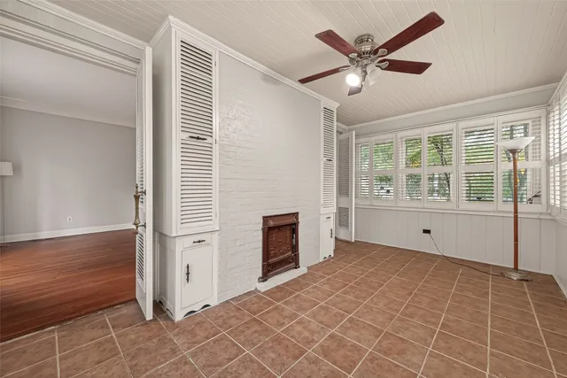 $3,000 | 7128 Staffordshire, Houston, TX 77030