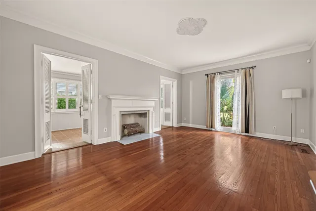 $3,000 | 7128 Staffordshire, Houston, TX 77030