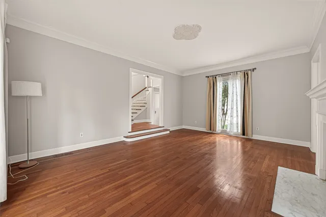 $3,000 | 7128 Staffordshire, Houston, TX 77030