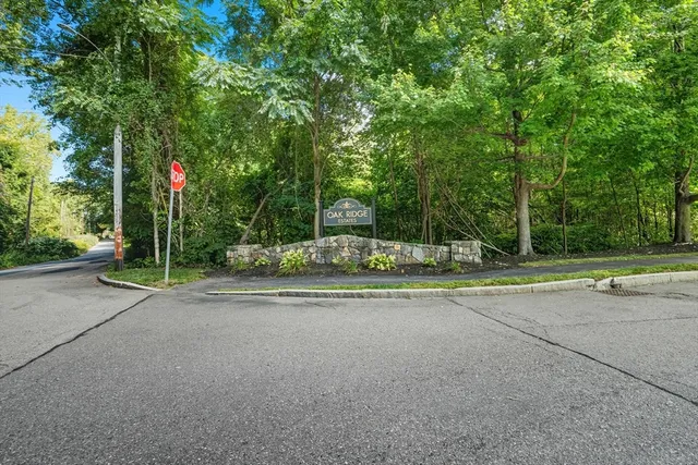 $399,000 | 12 Birchbrush Lane, Unit 12, Worcester, MA 01606