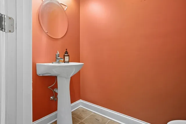 $399,000 | 12 Birchbrush Lane, Unit 12, Worcester, MA 01606