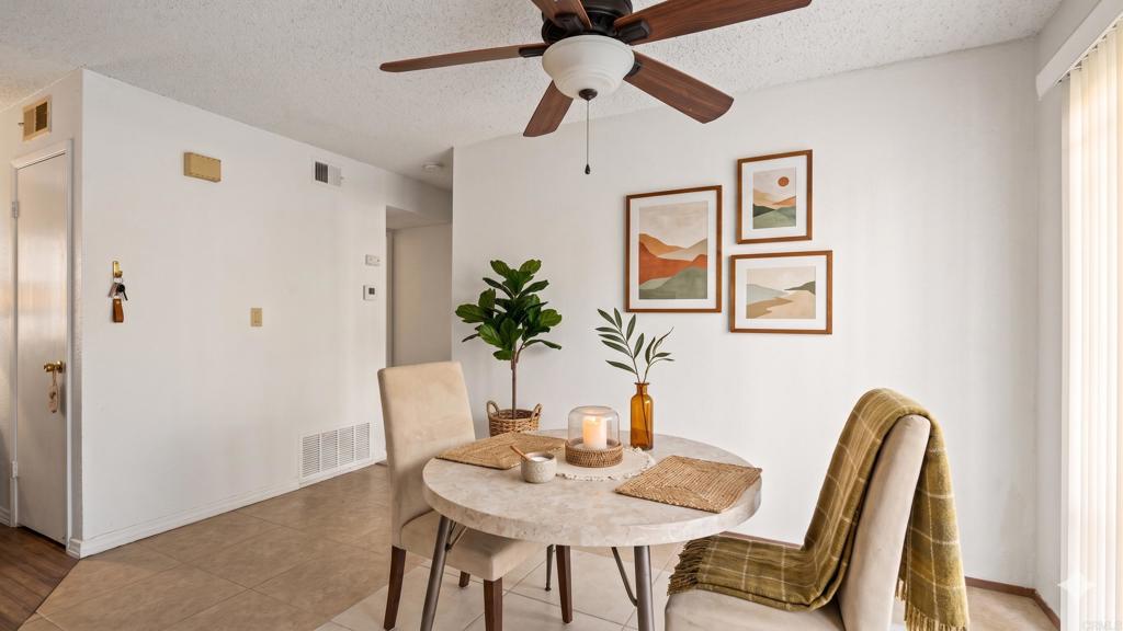 12741 Laurel Street, Unit 34 Lakeside, CA 92040 - Photo 12 of 36 Photo is updated and staged using AI