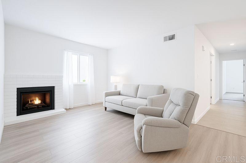 12741 Laurel Street, Unit 34 Lakeside, CA 92040 - Photo 4 of 38 See what this home could be with this AI altered image!