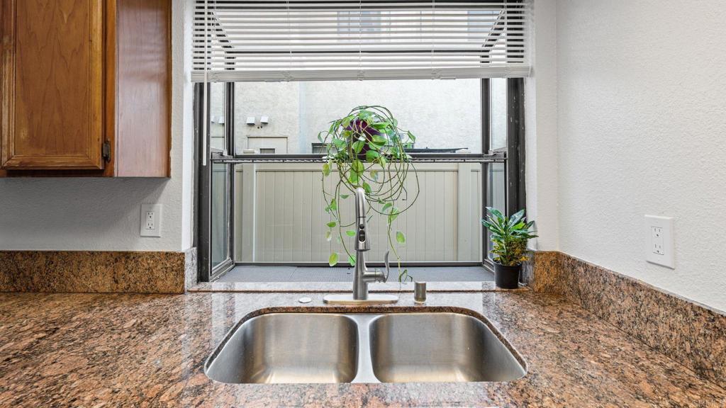 12741 Laurel Street, Unit 34 Lakeside, CA 92040 - Photo 9 of 38