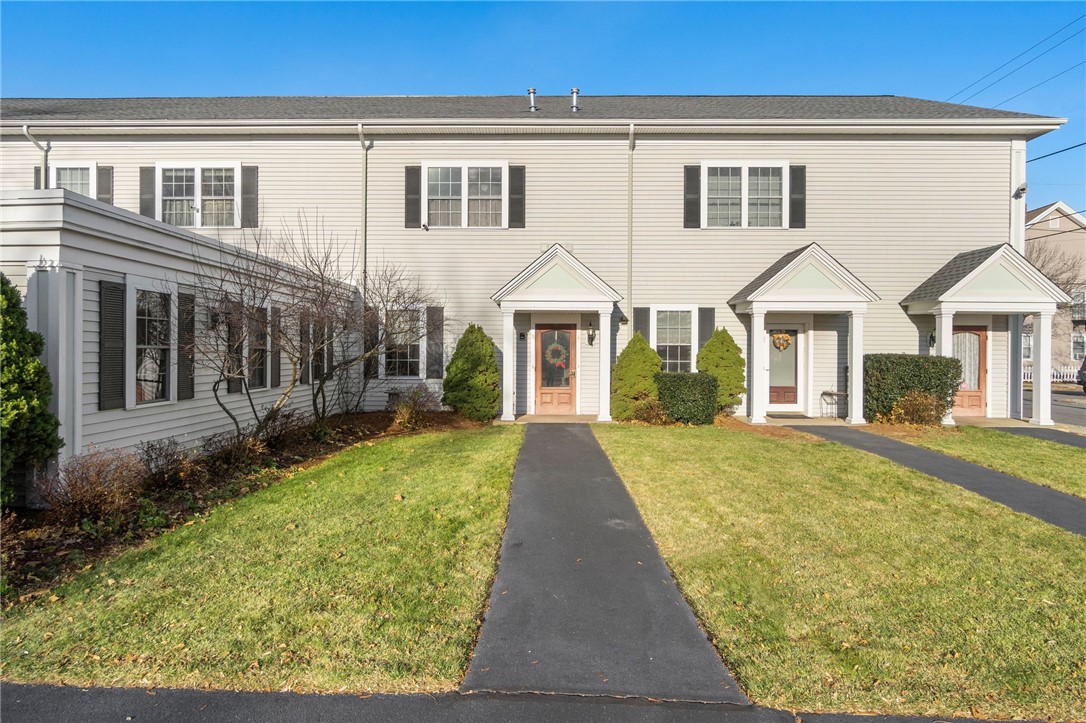 200 Cato Street, Unit 5 Woonsocket, RI 02895 - Photo 1 of 26