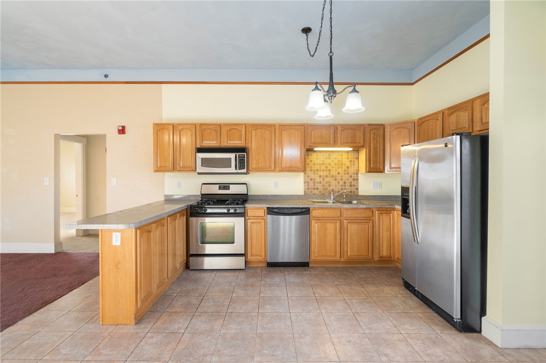 200 Cato Street, Unit 5 Woonsocket, RI 02895 - Photo 5 of 26