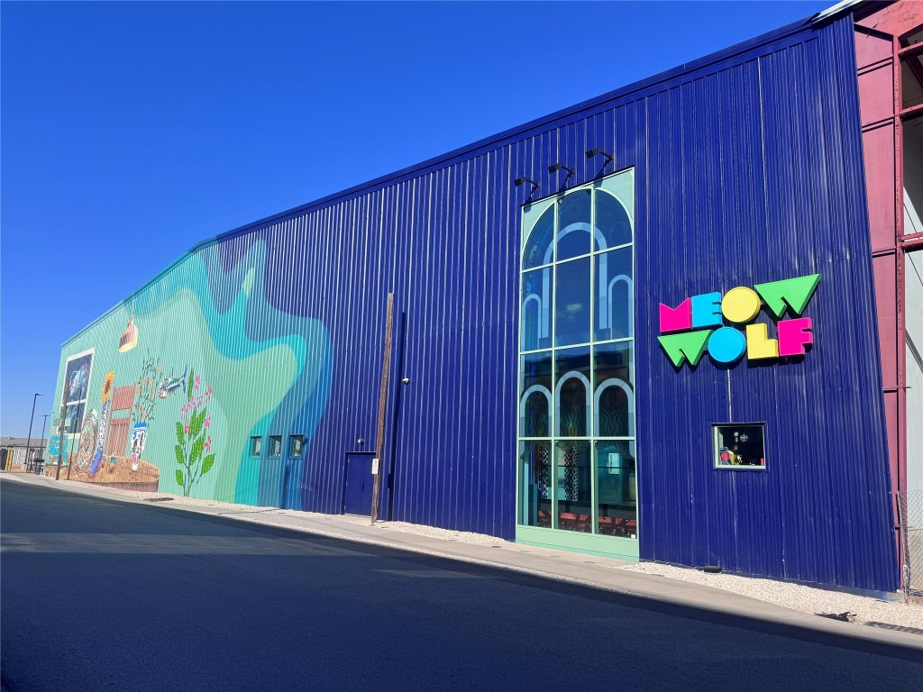 3422 Elser Street Houston, TX 77009 - Photo 21 of 26 Meow Wolf 1.5 miles away