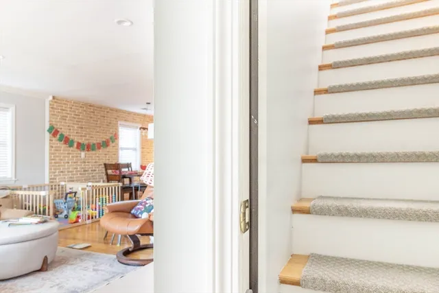 $3,900 | 221 Neponset Avenue, Unit 2, Boston, MA 02122