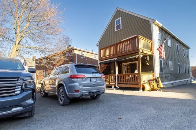 $3,900 | 221 Neponset Avenue, Unit 2, Boston, MA 02122