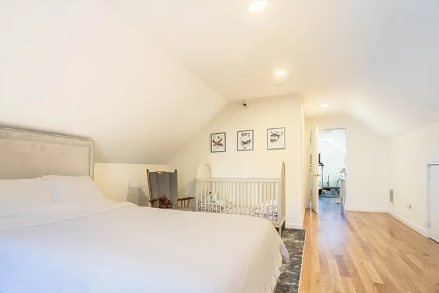 $3,900 | 221 Neponset Avenue, Unit 2, Boston, MA 02122