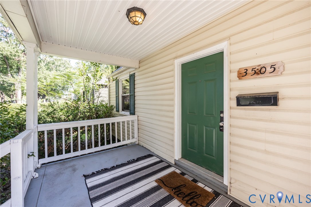 3505 Meadowbridge Road Richmond, VA 23222 - Photo 3 of 20 Welcoming front porch featuring a white-railed dec