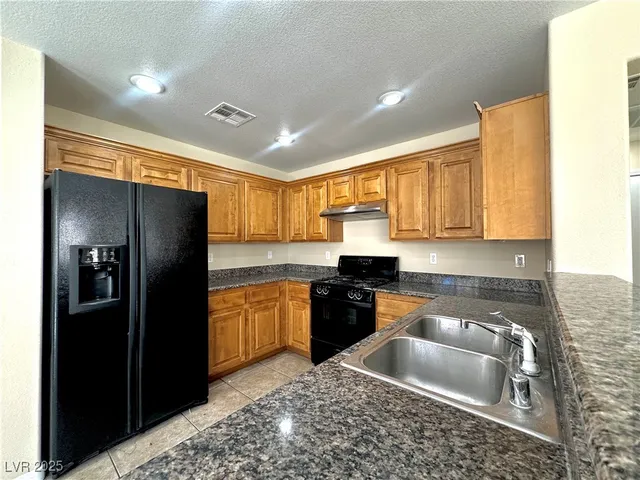 $1,750 | 8741 Brindisi Park Avenue, Las Vegas, NV 89148