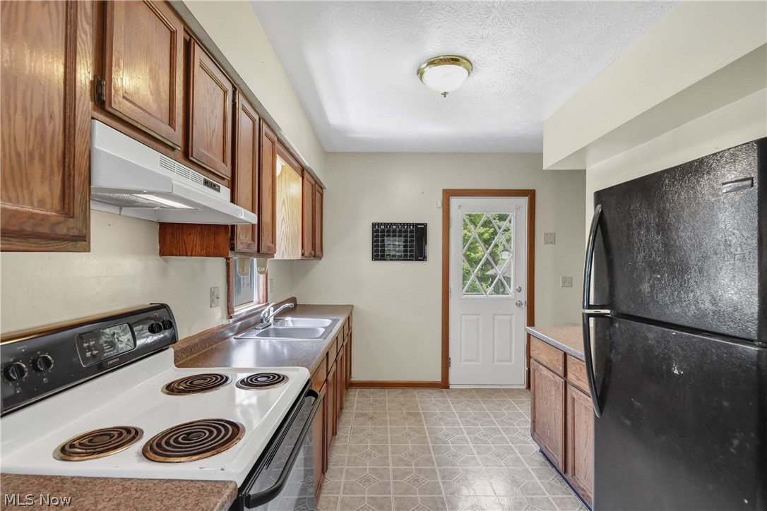 6519 Sanborn Road Ashtabula, OH 44004 - Photo 12 of 23