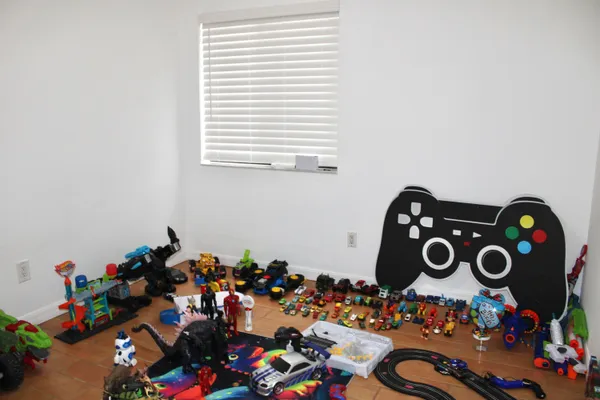 $2,700 | 2533 Southeast Grand Drive, Port St. Lucie, FL 34952