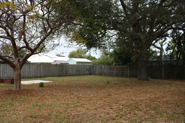 $2,700 | 2533 Southeast Grand Drive, Port St. Lucie, FL 34952