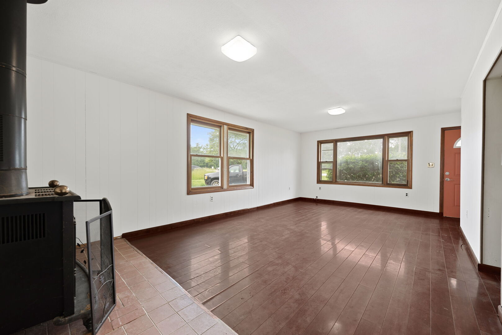 5460 B W State Route 17 Kankakee, IL 60901 - Photo 5 of 17