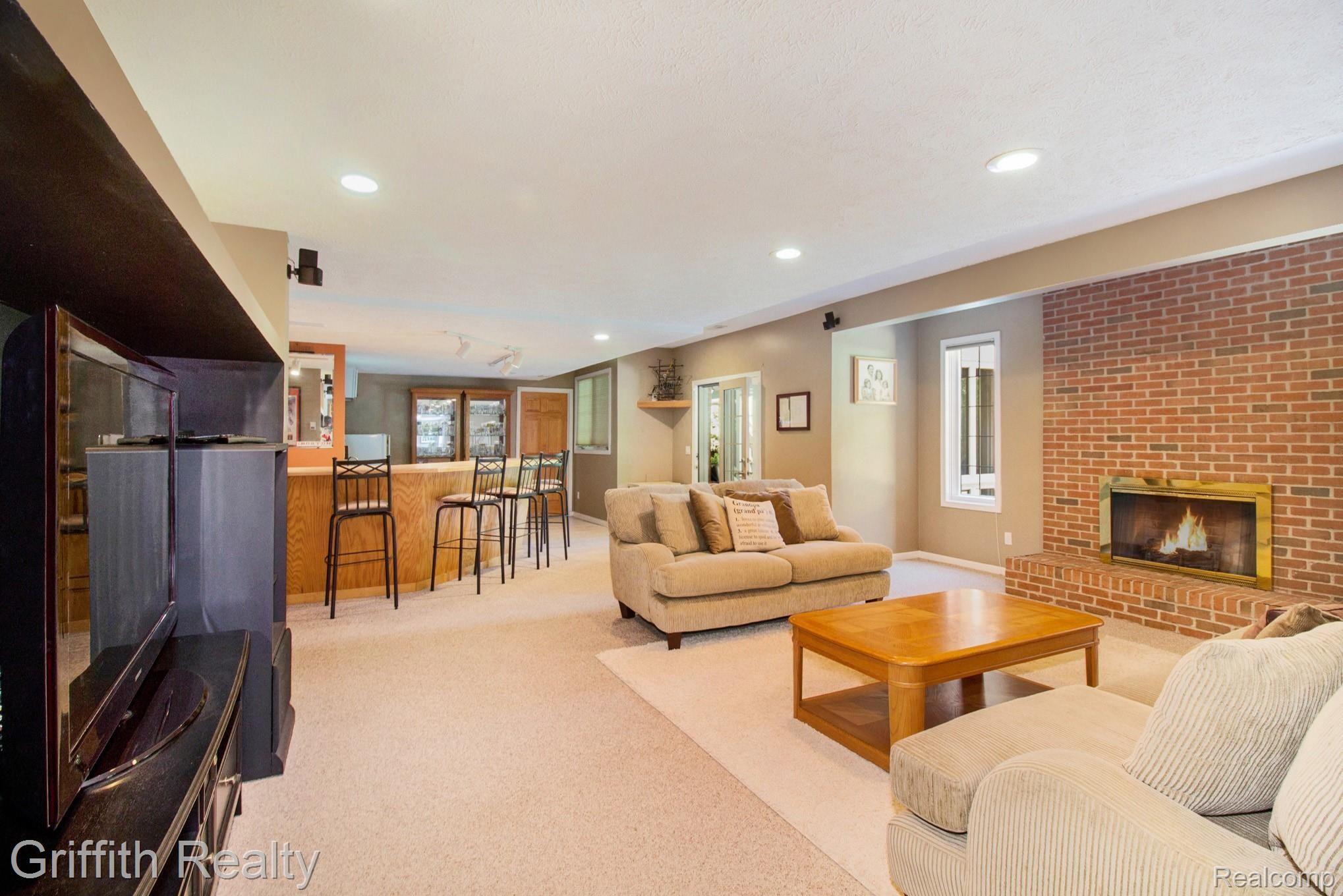 9617 Quail Ridge Run Brighton, MI 48114 - Photo 15 of 29 IMG_6891_2.jpg