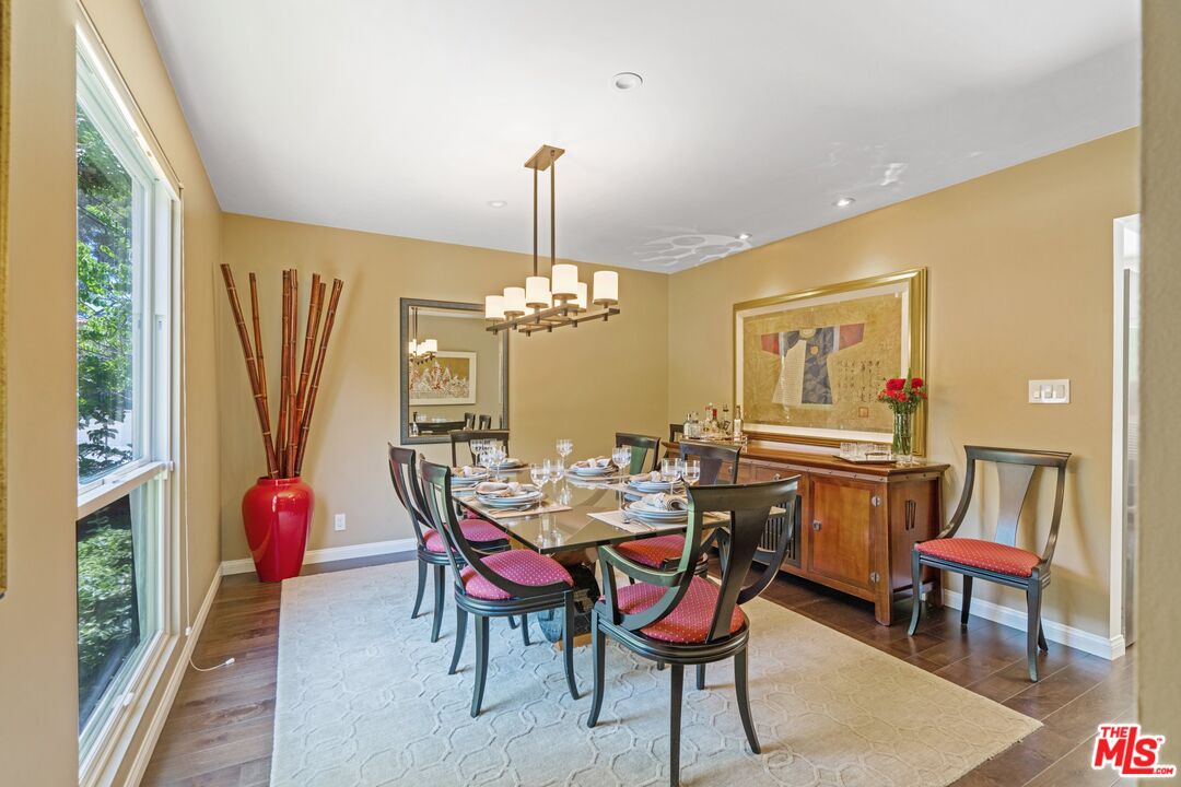 2903 Nichols Canyon Road Los Angeles, CA 90046 - Photo 19 of 38