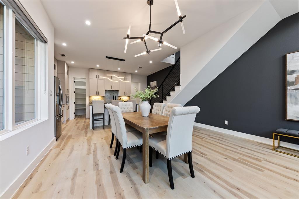 2433 Vagas Street Dallas, TX 75219 - Photo 11 of 37