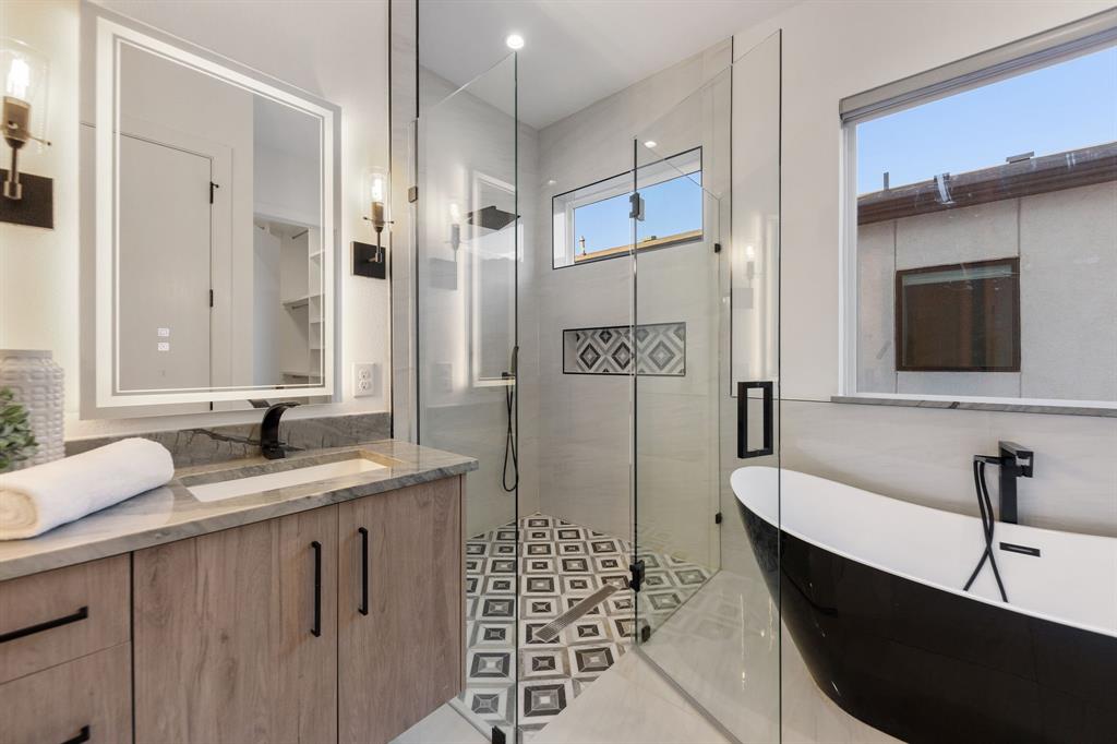 2433 Vagas Street Dallas, TX 75219 - Photo 23 of 37