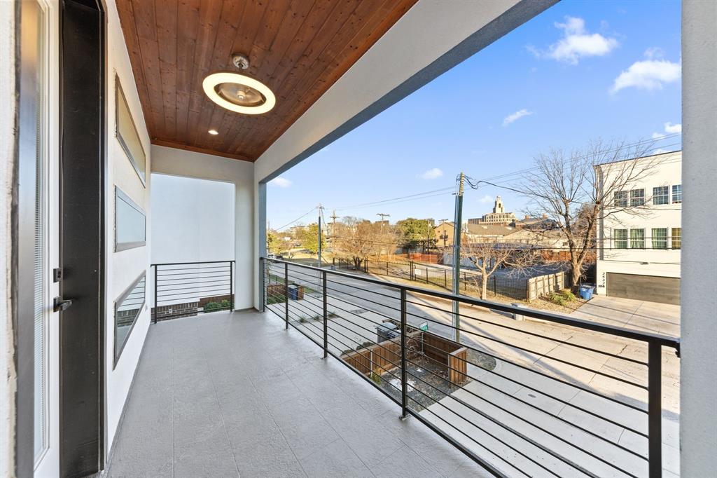 2433 Vagas Street Dallas, TX 75219 - Photo 32 of 37