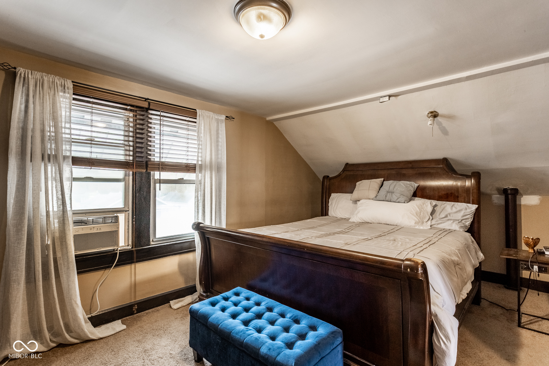 1832 North Harding Street Indianapolis, IN 46202 - Photo 10 of 18