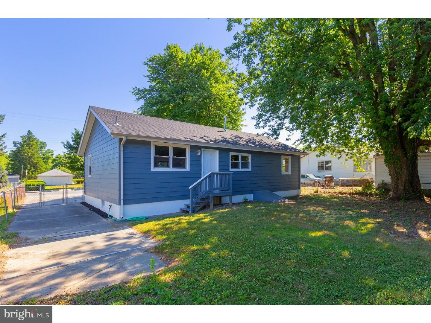 39 Harvard Road Pennsville, NJ 08070 - Photo 15 of 18 Exterior Side
