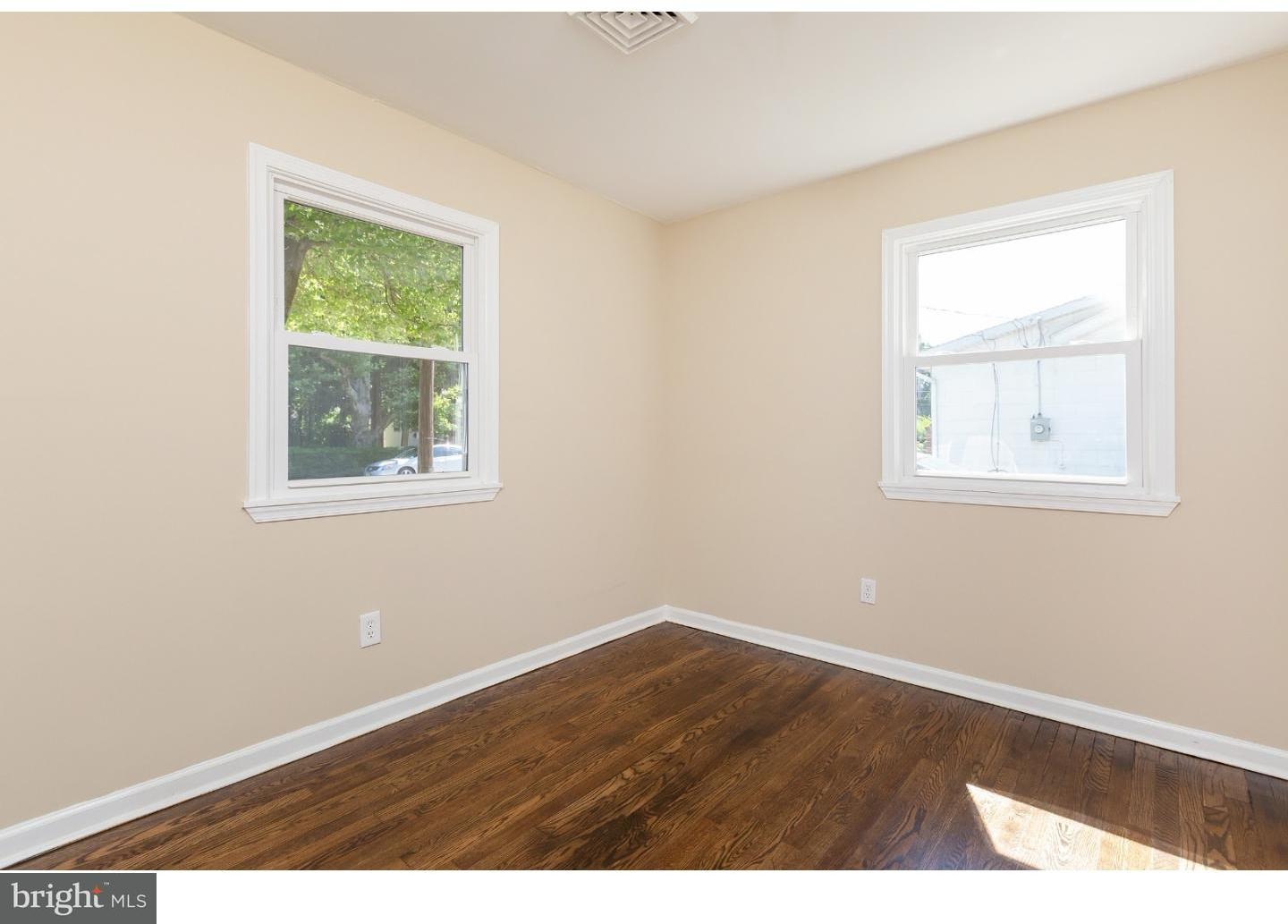 39 Harvard Road Pennsville, NJ 08070 - Photo 10 of 18 Bedroom 2