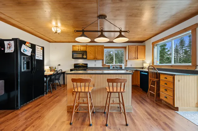 $459,000 | 80 Wilsons Mills Road, Oquossoc, ME 04964