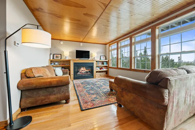 $459,000 | 80 Wilsons Mills Road, Oquossoc, ME 04964