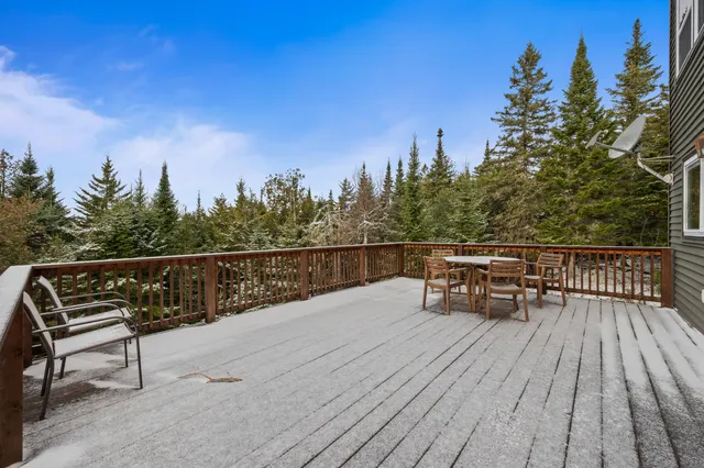 $459,000 | 80 Wilsons Mills Road, Oquossoc, ME 04964