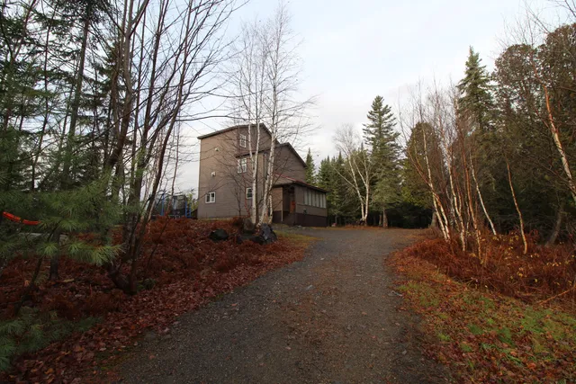 $459,000 | 80 Wilsons Mills Road, Oquossoc, ME 04964